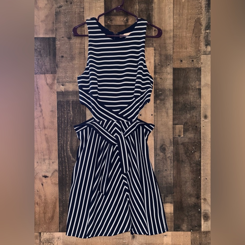 Women’s Sz Large Hutch by Anthropologie Kinsley Cutout Dress Navy White